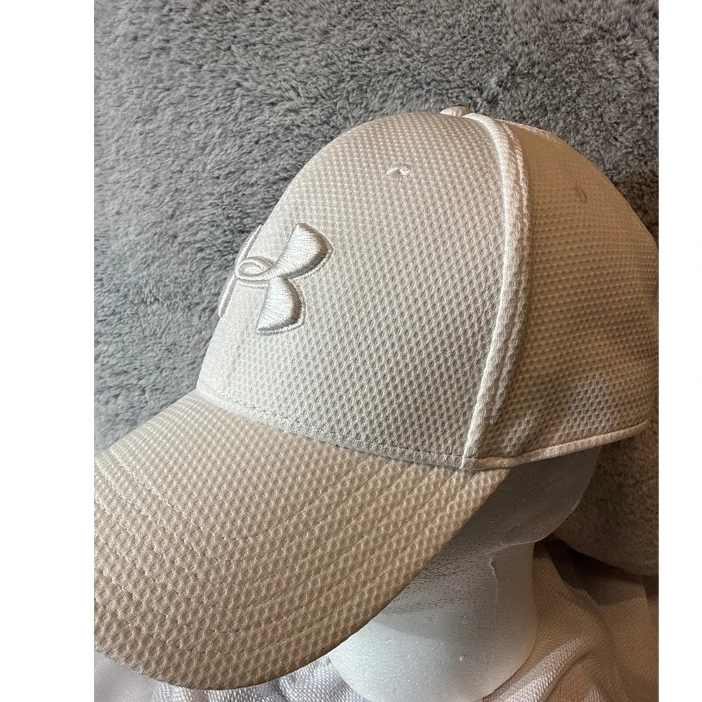 Under Armour Mens White Mesh Snapback Hat‎ Embroidered Logo Athletic Cap OSFA